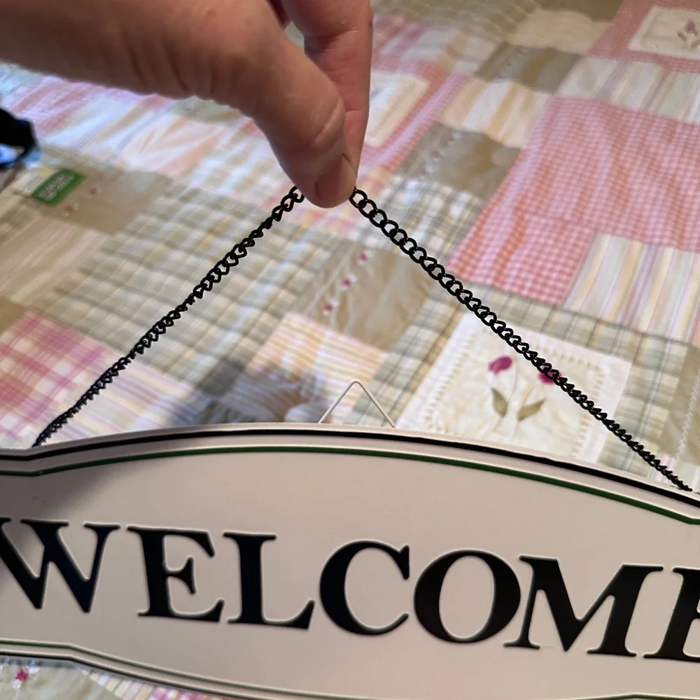 Hanging Metal Welcome‎ Sign with Black and White Design NEW
